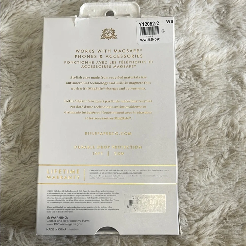 Rifle Paper Co. iPhone 6.1” PRO Case (2022) with MagSafe - NEW - Picture 2 of 3